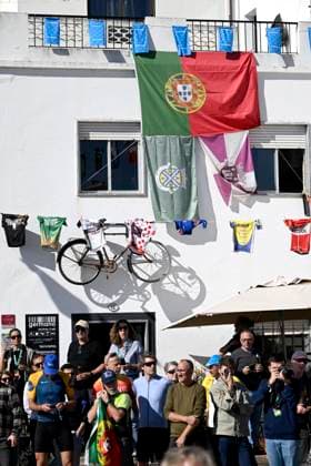 Volta Algarve 2026 Stage 2 FOIA (MONCHIQUE), PORTUGAL - FEBRUARY 19 : illustration picture supporters during stage 2 of the 52th edition of Volta Algarve an UCI ProSeries 2.Pro cycling road race stage for Men Elite of 147.2 km with start in Portimao and finish in Foia (Monchique) on February 19, 2026 in Foia (Monchique), Portugal, 19 02 2026 ( Motordriver Guy De Vuyst - Foia (Monchique) Portugal  Copyright: xNicoxVereeckenx