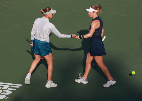 Laura Siegemund GER , Vera Zvonareva, Ladies Doubles, Ladies Doubles Dubai Duty Free Tennis Championships, Dubai, U A E , Copyright: xJuergenxHasenkopfx
