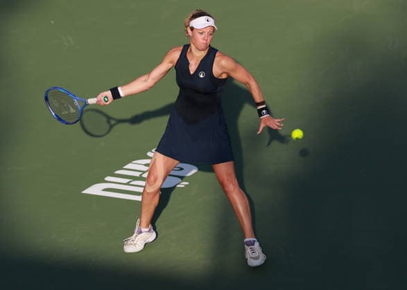 Laura Siegemund GER , Vera Zvonareva, Ladies Doubles, Ladies Doubles Dubai Duty Free Tennis Championships, Dubai, U A E , Copyright: xJuergenxHasenkopfx