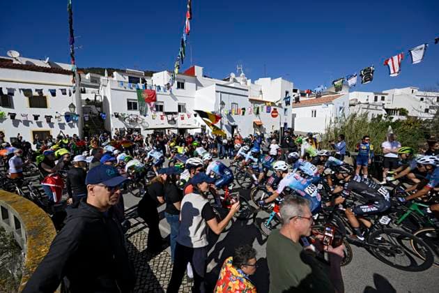 Volta Algarve 2026 Stage 2 FOIA (MONCHIQUE), PORTUGAL - FEBRUARY 19 : illustration picture supporters during stage 2 of the 52th edition of Volta Algarve an UCI ProSeries 2.Pro cycling road race stage for Men Elite of 147.2 km with start in Portimao and finish in Foia (Monchique) on February 19, 2026 in Foia (Monchique), Portugal, 19 02 2026 ( Motordriver Guy De Vuyst - Foia (Monchique) Portugal  Copyright: xNicoxVereeckenx