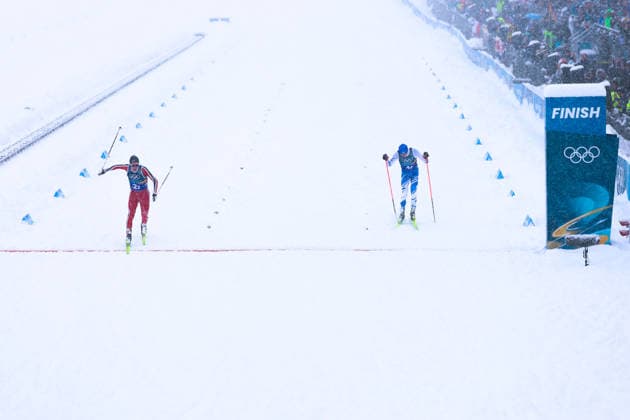 Olympische Winterspiele Milano Cortina 2026 Nordische Kombination Teamsprint am 19.02.2026 im Tesero Cross-Country Skiing Stadium in Cortina d™Ampezzo Team Norwegen mit Jens Luraas Oftebro ( Norwegen ) gewinnen die Gold Medaille *** Olympic Winter Games Milano Cortina 2026 Nordic Combined Team Sprint on 19 02 2026 at the Tesero Cross Country Skiing Stadium in Cortina d™Ampezzo Team Norway with Jens Luraas Oftebro Norway win the gold medal xMSx