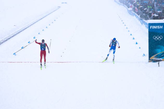 Olympische Winterspiele Milano Cortina 2026 Nordische Kombination Teamsprint am 19.02.2026 im Tesero Cross-Country Skiing Stadium in Cortina d™Ampezzo Team Norwegen mit Jens Luraas Oftebro ( Norwegen ) gewinnen die Gold Medaille *** Olympic Winter Games Milano Cortina 2026 Nordic Combined Team Sprint on 19 02 2026 at the Tesero Cross Country Skiing Stadium in Cortina d™Ampezzo Team Norway with Jens Luraas Oftebro Norway win the gold medal xMSx