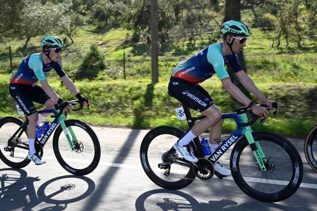 Volta Algarve 2026 Stage 2 FOIA (MONCHIQUE), PORTUGAL - FEBRUARY 19 : Naesen Oliver (BEL) of Decathlon CMA CGM Team, Dewulf Stan (BEL) of Decathlon CMA CGM Team during stage 2 of the 52th edition of Volta Algarve an UCI ProSeries 2.Pro cycling road race stage for Men Elite of 147.2 km with start in Portimao and finish in Foia (Monchique) on February 19, 2026 in Foia (Monchique), Portugal, 19 02 2026 ( Motordriver Guy De Vuyst - Foia (Monchique) Portugal  Copyright: xNicoxVereeckenx
