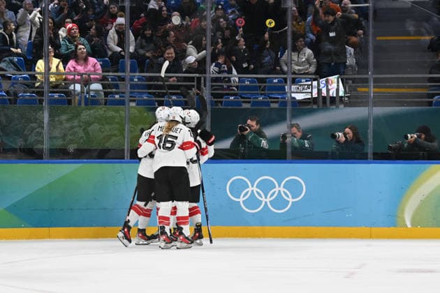 Suisse team celebration during Women s Ice hockey, Eishockey - Bronze Medal - Switzerland vs Sweden, Olympic Winter games, Winterspiele,Spiele, Summer games Milano-Cortina 2026 in Milano, Italy, February 19 2026  Copyright: xFilippoxTomasi IPAxSportx xipa-agency.netx xx IPA_71732189 IPA_Agency_IPA71732189