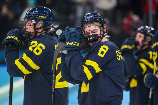 260219 Hilda Svensson of Sweden looks dejected after the women s Ice hockey, Eishockey bronze medal game between Switzerland and Sweden during day 13 of the 2026 Winter Olympics on February 19, 2026 in Milan. Photo: Carl Sandin BILDBYRAN kod CS EW0642 ishockey ice hockey Olympic Games, Olympische Spiele, Olympia, OS olympics winter olympics os ol olympiska spel vinter-os olympiske leker milano cortina 2026 milan cortina 2026 milano cortina 2026 olympic games milano cortina 2026 winter olympic games milano cortina-os milano cortina-ol vinter-ol 13 bbeng sverige sweden switzerland schweiz dam bronsmatch depp *** 260219 Hilda Svensson of Sweden looks dejected after the women s ice hockey bronze medal game between Switzerland and Sweden during day 13 of the 2026 Winter Olympics on February 19, 2026 in Milan Photo Carl Sandin BILDBYRAN code CS EW0642 ice hockey ice hockey olympic games olympics winter olympics os ol olympiska spel vinter os olympiske leker milano cortina 2026 milan cortina 2026 milano cortina 2026 olympic games milano cortina 2026 winter olympic games milano cortina os milano cortina ol vinter ol 13 bbeng sverige sweden switzerland schweiz dam bronsmatch depp  Copyright: CARLxSANDIN BB260219CS055