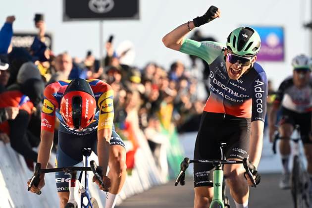 Volta Algarve 2026 Stage 2 FOIA (MONCHIQUE), PORTUGAL - FEBRUARY 19 : Seixas Paul (FRA) of Decathlon CMA CGM Team wins the sprint, second place for Ayuso Juan (ESP) of Lidl - Trek during stage 2 of the 52th edition of Volta Algarve an UCI ProSeries 2.Pro cycling road race stage for Men Elite of 147.2 km with start in Portimao and finish in Foia (Monchique) on February 19, 2026 in Foia (Monchique), Portugal, 19 02 2026 ( Motordriver Guy De Vuyst - Foia (Monchique) Portugal  Copyright: xNicoxVereeckenx