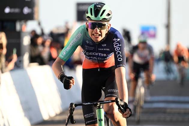 Volta Algarve 2026 Stage 2 FOIA (MONCHIQUE), PORTUGAL - FEBRUARY 19 : Seixas Paul (FRA) of Decathlon CMA CGM Team wins the sprint during stage 2 of the 52th edition of Volta Algarve an UCI ProSeries 2.Pro cycling road race stage for Men Elite of 147.2 km with start in Portimao and finish in Foia (Monchique) on February 19, 2026 in Foia (Monchique), Portugal, 19 02 2026 ( Motordriver Guy De Vuyst - Foia (Monchique) Portugal  Copyright: xNicoxVereeckenx