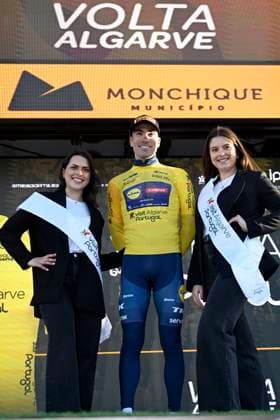 Volta Algarve 2026 Stage 2 FOIA (MONCHIQUE), PORTUGAL - FEBRUARY 19 : Ayuso Juan (ESP) of Lidl - Trek pictured with the yellow jersey during the podium ceremony of stage 2 of the 52th edition of Volta Algarve an UCI ProSeries 2.Pro cycling road race stage for Men Elite of 147.2 km with start in Portimao and finish in Foia (Monchique) on February 19, 2026 in Foia (Monchique), Portugal, 19 02 2026 ( Motordriver Guy De Vuyst - Foia (Monchique) Portugal  Copyright: xNicoxVereeckenx