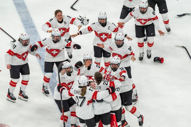 February 19, 2026, Milan, Lombardy, Italy: Team Switzerland celebrates after winning against Team Sweden, 2:1 in overtime in the Womans Bronze Medal Game at the Milano Rho Ice hockey, Eishockey Arena in MILAN, Italy during the 2026 Milano Cortina Winter Olympics. Olympics 2026: Milano Cortina: Ice Hockey Womens: Bronze Medal Game: SUI 2:1 SWE  - ZUMAa161 20260219_oly_a161_036 Copyright: xWalterxG.xArcex