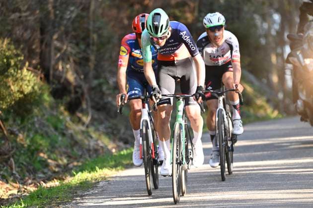 Volta Algarve 2026 Stage 2 FOIA (MONCHIQUE), PORTUGAL - FEBRUARY 19 : Seixas Paul (FRA) of Decathlon CMA CGM Team, Ayuso Juan (ESP) of Lidl - Trek, Almeida Joao (POR) of UAE Team Emirates - XRG during stage 2 of the 52th edition of Volta Algarve an UCI ProSeries 2.Pro cycling road race stage for Men Elite of 147.2 km with start in Portimao and finish in Foia (Monchique) on February 19, 2026 in Foia (Monchique), Portugal, 19 02 2026 ( Motordriver Guy De Vuyst - Foia (Monchique) Portugal  Copyright: xNicoxVereeckenx