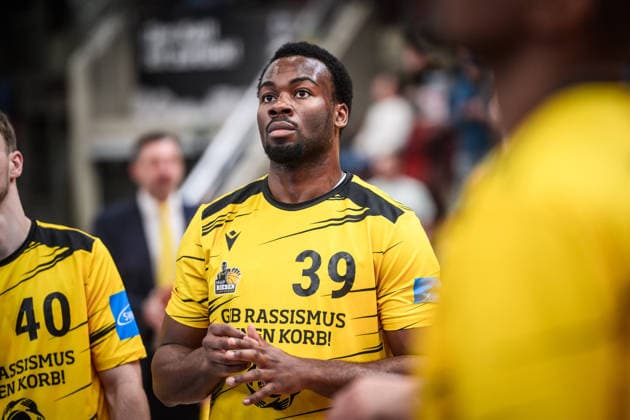 Maxwell Dongmo Temoka MHP RIESEN Ludwigsburg, 39 GER, MHP Riesen Ludwigsburg vs Syntainics MBC, Basketball Bundesliga, easycredit BBL, 21 Matchday, Season 2025 2026, 19 02 2026 GER, MHP Riesen Ludwigsburg vs Syntainics MBC, Basketball Bundesliga, easycredit BBL, 21 Matchday, Season 2025 2026, 19 02 2026 Ludwigsburg Copyright: xSandyxDinkelackerx EP_SDR