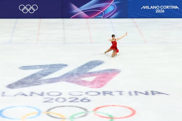 February 19, 2026, Milan, Lombardy, Italy: ADELIIA PETROSIAN of Individual Neutral Athletes (AIN) warms up before skating her Women s Single Skating free program in the Figure skating, Eiskunstlauf at the Milano Cortina 2026 Winter Olympic Games, Olympische Spiele, Olympia, OS Milan Italy - ZUMAc179 20260219_oly_c179_090 Copyright: xMickaelxChavetx