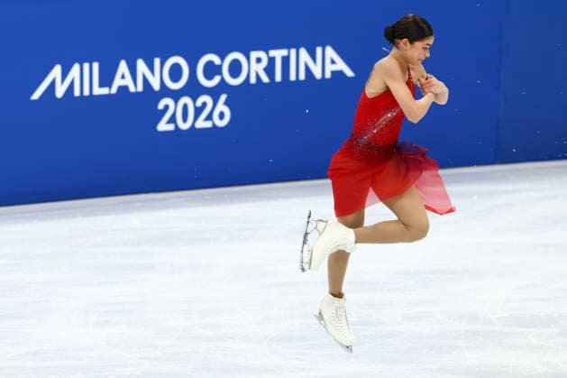 February 19, 2026, Milan, Lombardy, Italy: ADELIIA PETROSIAN of Individual Neutral Athletes (AIN) warms up before skating her Women s Single Skating free program in the Figure skating, Eiskunstlauf at the Milano Cortina 2026 Winter Olympic Games, Olympische Spiele, Olympia, OS Milan Italy - ZUMAc179 20260219_oly_c179_092 Copyright: xMickaelxChavetx