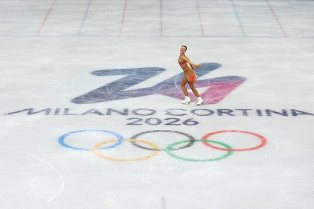 February 19, 2026, Milan, Lombardy, Italy: LOENA HENDRICKX of Belgium warms up before skating her Women s Single Skating free program in the Figure skating, Eiskunstlauf at the Milano Cortina 2026 Winter Olympic Games, Olympische Spiele, Olympia, OS Milan Italy - ZUMAc179 20260219_oly_c179_094 Copyright: xMickaelxChavetx