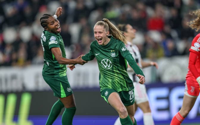 ITA, Wolfsburg, Juventus Turin vs VfL Wolfsburg, WomenÂs Champions League, Football, UEFA, Season 2025 2026, Allianz Stadium, Playoffs, Second leg in the picture Vivien Endemann VfL Wolfsburg Women 25 scores the 1 0, Goal, Cheers and joy, Emotions DFB DFL REGULATIONS PROHIBIT ANY USE OF PHOTOGRAPHS AS IMAGE SEQUENCES AND OR QUASI VIDEO, 19 02 2026 Copyright: HMBxMedia HendrikxHamelau