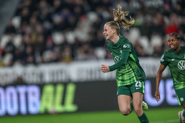 ITA, Wolfsburg, Juventus Turin vs VfL Wolfsburg, WomenÂs Champions League, Football, UEFA, Season 2025 2026, Allianz Stadium, Playoffs, Second leg in the picture Vivien Endemann VfL Wolfsburg Women 25 scores the 1 0, Goal, Cheers and joy, Emotions DFB DFL REGULATIONS PROHIBIT ANY USE OF PHOTOGRAPHS AS IMAGE SEQUENCES AND OR QUASI VIDEO, 19 02 2026 Copyright: HMBxMedia HendrikxHamelau