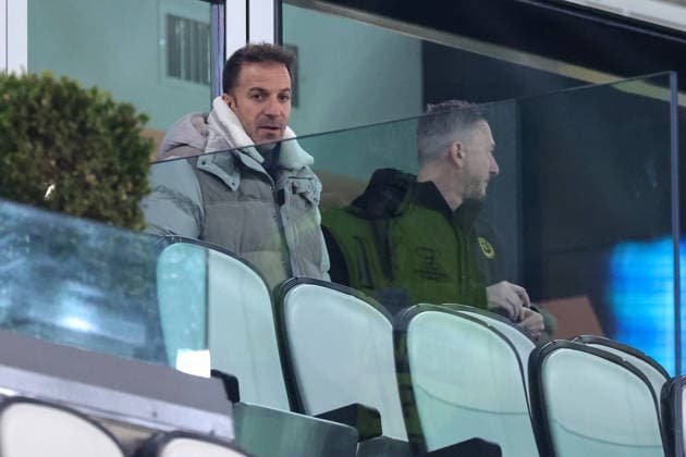 Turin, Italy, 19th February 2026. Former Juventus striker and caprain Alessandro Del Piero looks on during the Juventus Women vs VfL Wolfsburg Women UEFA Womens Champions League match at Juventus Stadium, Turin. Picture credit should read: Jonathan Moscrop Sportimage EDITORIAL USE ONLY. No use with unauthorised audio, video, data, fixture lists, club league logos or live services. Online in-match use limited to 120 images, no video emulation. No use in betting, games or single club league player publications. SPI_004_JUVE_WOLFSBURG_UWCL_ SPI-4527-0004