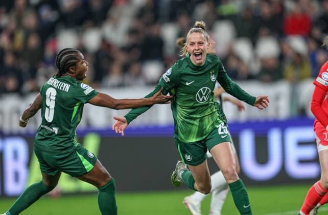 ITA, Wolfsburg, Juventus Turin vs VfL Wolfsburg, WomenÂs Champions League, Football, UEFA, Season 2025 2026, Allianz Stadium, Playoffs, Second leg in picture Vivien Endemann VfL Wolfsburg Women 25 , 1 0, Goal, Cheers and joy, Emotions DFB DFL REGULATIONS PROHIBIT ANY USE OF PHOTOGRAPHS AS IMAGE SEQUENCES AND OR QUASI VIDEO, 19 02 2026 Copyright: HMBxMedia HendrikxHamelau