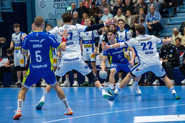 Daikin Handball Bundesliga, VfL Gummersbach THSV Eisenach, 19 02 2026 Tilen Kodrin VfL Gummersbach, 5 , Philipp Meyer ThSV Eisenach, 27 , Miro Schluroff VfL Gummersbach, 15 , Felix Aellen ThSV Eisenach, 22 , Daikin Handball Bundesliga, VfL Gummersbach THSV Eisenach, 19 02 2026 Copyright: xBEAUTIFULxSPORTS Erlhofx