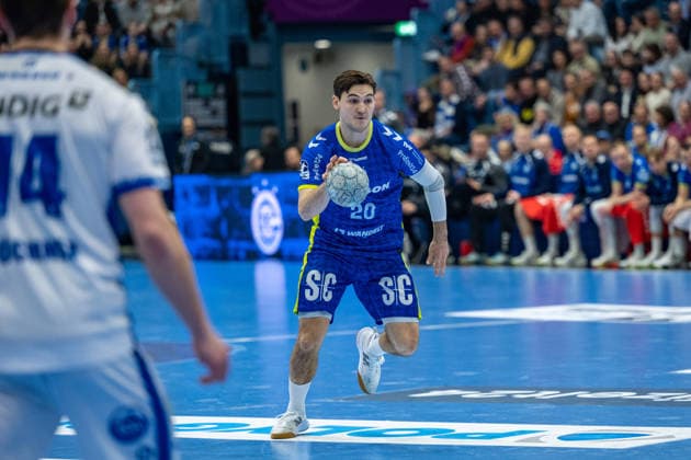 Daikin Handball Bundesliga, VfL Gummersbach THSV Eisenach, 19 02 2026 Ludvig Hallbäck VfL Gummersbach, 20 , Daikin Handball Bundesliga, VfL Gummersbach THSV Eisenach, 19 02 2026 Copyright: xBEAUTIFULxSPORTS Erlhofx