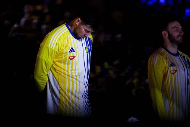Kielce 19.02.2026. Pilka reczna EHF Liga Mistrzow sezon 2025 2026 kolejka 11 mecz: Industria Kielce - One Veszprem --- Handball EHF Champions League season 2025 2026 round 11 match between Industria Kielce and One Veszprem at Hala Legionow in Kielce, Poland Alex Dujshebaev Fot. Igor Jakubowski Arena Akcji NEWSPIX.PL --- newspix.pl 