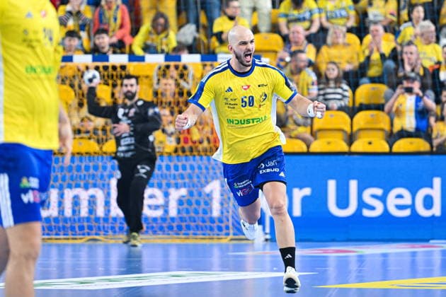 KIELCE 19.02.2026 MECZ 11. KOLEJKA LIGA MISTRZOW PILKA RECZNA MEZCZYZN SEZON 2025 2026 INDUSTRIA KIELCE - ONE VESZPREM HC --- MENS HALDBALL EHF CHAMPIONS LEAGUE SEASON 2025 2026 MATCH: INDUSTRIA KIELCE - ONE VESZPREM HC ARTSEM KARALEK FOT. MICHAL TRZPIS 400MM.PL NEWSPIX.PL --- newspix.pl 