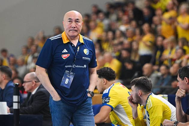 KIELCE 19.02.2026 MECZ 11. KOLEJKA LIGA MISTRZOW PILKA RECZNA MEZCZYZN SEZON 2025 2026 INDUSTRIA KIELCE - ONE VESZPREM HC --- MENS HALDBALL EHF CHAMPIONS LEAGUE SEASON 2025 2026 MATCH: INDUSTRIA KIELCE - ONE VESZPREM HC TALANT DUJSHEBAEV FOT. MICHAL TRZPIS 400MM.PL NEWSPIX.PL --- newspix.pl 