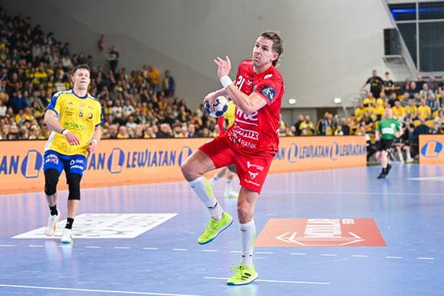 KIELCE 19.02.2026 MECZ 11. KOLEJKA LIGA MISTRZOW PILKA RECZNA MEZCZYZN SEZON 2025 2026 INDUSTRIA KIELCE - ONE VESZPREM HC --- MENS HALDBALL EHF CHAMPIONS LEAGUE SEASON 2025 2026 MATCH: INDUSTRIA KIELCE - ONE VESZPREM HC BJARKI MAR ELISSON FOT. MICHAL TRZPIS 400MM.PL NEWSPIX.PL --- newspix.pl 