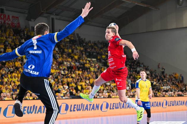 KIELCE 19.02.2026 MECZ 11. KOLEJKA LIGA MISTRZOW PILKA RECZNA MEZCZYZN SEZON 2025 2026 INDUSTRIA KIELCE - ONE VESZPREM HC --- MENS HALDBALL EHF CHAMPIONS LEAGUE SEASON 2025 2026 MATCH: INDUSTRIA KIELCE - ONE VESZPREM HC BJARKI MAR ELISSON FOT. MICHAL TRZPIS 400MM.PL NEWSPIX.PL --- newspix.pl 