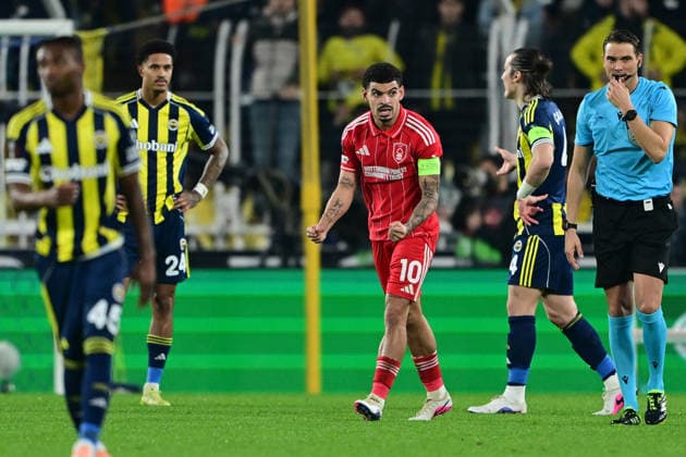 Fenerbahce - Nottingham Forest ISTANBUL, TURKIYE - FEBRUARY 19: Morgan Gibbs-White (10) of Nottingham Forest celebrate after scoring a goal during first leg of the UEFA Europa League round of 16 play-off between Fenerbahce and Nottingham Forest at Chobani Stadium on February 19, 2026, in Istanbul, Turkiye. Serhat Cagdas Anadolu Istanbul Turkey. Editorial use only. Please get in touch for any other usage.  Copyright: x2026xAnadoluxSerhatxCagdasx