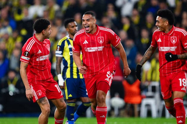 Fenerbahce v Nottingham Forest - UEFA Europa League ISTANBUL, TURKIYE - FEBRUARY 19: Murillo (5) of Nottingham Forest celebrates with his teammates after scoring a goal during first leg of the UEFA Europa League round of 16 play-off football match between Fenerbahce and Nottingham Forest at Chobani Stadium in Istanbul, Turkiye on February 19, 2026. Arif Hudaverdi Yaman Anadolu Istanbul Turkey. Editorial use only. Please get in touch for any other usage.  Copyright: x2026xAnadoluxArifxHudaverdixYamanx