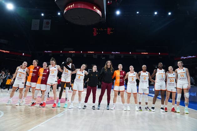 Galatasaray Cagdas Faktoring v Basket Landes - EuroLeague Women ISTANBUL, TURKIYE - FEBRUARY 19: Players of Galatasaray Cagdas Faktoring celebrate the victory after EuroLeague Women semifinal play in basketball match between Galatasaray Cagdas Faktoring and Basket Landes at Sinan Erdem Dome in Istanbul, Turkiye on February 19, 2026. Adem Kutucu Anadolu Istanbul Turkey. Editorial use only. Please get in touch for any other usage.  Copyright: x2026xAnadoluxAdemxKutucux