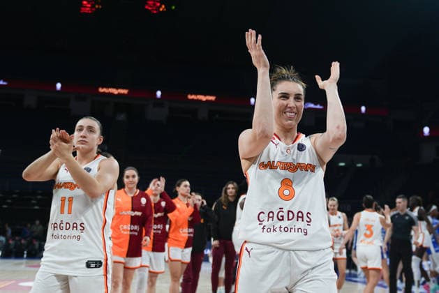 Galatasaray Cagdas Faktoring v Basket Landes - EuroLeague Women ISTANBUL, TURKIYE - FEBRUARY 19: Players of Galatasaray Cagdas Faktoring celebrate the victory after EuroLeague Women semifinal play in basketball match between Galatasaray Cagdas Faktoring and Basket Landes at Sinan Erdem Dome in Istanbul, Turkiye on February 19, 2026. Adem Kutucu Anadolu Istanbul Turkey. Editorial use only. Please get in touch for any other usage.  Copyright: x2026xAnadoluxAdemxKutucux