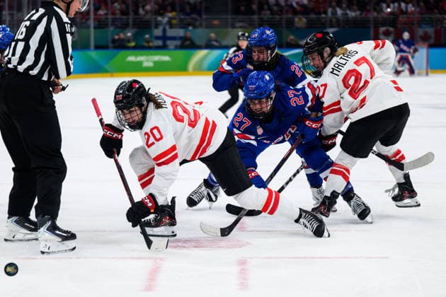 260219 Sarah Nurse and Emma Maltais of Canada against Taylor Heise of USA in the women s Ice hockey, Eishockey final game between USA and Canada during day 13 of the 2026 Winter Olympics on February 19, 2026 in Milan. Photo: Emma Wallskog BILDBYRAN kod EW EW0643 ishockey ice hockey Olympic Games, Olympische Spiele, Olympia, OS olympics winter olympics os ol olympiska spel vinter-os olympiske leker milano cortina 2026 milan cortina 2026 milano cortina 2026 olympic games milano cortina 2026 winter olympic games milano cortina-os milano cortina-ol vinter-ol 13 bbeng dam usa kanada canada final *** 260219 Sarah Nurse and Emma Maltais of Canada against Taylor Heise of USA in the women s ice hockey final game between USA and Canada during day 13 of the 2026 Winter Olympics on February 19, 2026 in Milan Photo Emma Wallskog BILDBYRAN kod EW EW0643 ishockey ice hockey olympic games olympics winter olympics os ol olympiska spel vinter os olympiske leker milano cortina 2026 milan cortina 2026 milano cortina 2026 olympic games milano cortina 2026 winter olympic games milano cortina os milano cortina ol vinter ol 13 bbeng dam usa kanada canada final  Copyright: EMMAxWALLSKOG BB260219EW105