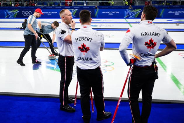260219 Martin Sesaker and Bendik Ramsfjell of Norway against Brad Jacobs, Ben Hebert and Brett Gallant of Canada compete in a men s semifinal curling match between Canada and Norway during day 13 of the 2026 Winter Olympics on February 19, 2026 in Cortina. Photo: Jon Olav Nesvold BILDBYRAN COP 217 JE0125 curling Olympic Games, Olympische Spiele, Olympia, OS olympics winter olympics os ol olympiska spel vinter-os olympiske leker milano cortina 2026 milan cortina 2026 milano cortina 2026 olympic games milano cortina 2026 winter olympic games milano cortina-os milano cortina-ol vinter-ol 13 bbeng kanada canada norge norway *** 260219 Martin Sesaker and Bendik Ramsfjell of Norway against Brad Jacobs, Ben Hebert and Brett Gallant of Canada compete in a men s semifinal curling match between Canada and Norway during day 13 of the 2026 Winter Olympics on February 19, 2026 in Cortina Photo Jon Olav Nesvold BILDBYRAN COP 217 JE0125 curling olympic games olympics winter olympics os ol olympiska spel vinter os olympiske leker milano cortina 2026 milan cortina 2026 milano cortina 2026 olympic games milano cortina 2026 winter olympic games milano cortina os milano cortina ol vinter ol 13 bbeng kanada canada norge norway  Copyright: JONxOLAVxNESVOLD BB260219JE006