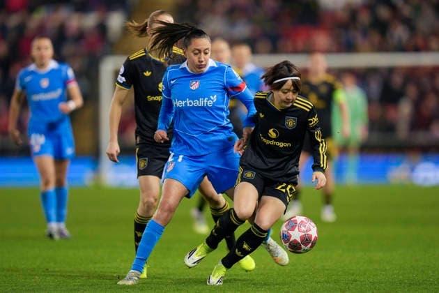 Manchester United, ManU Women v AtlÃ tico de Madrid Femenino, Leigh, UK - 19 {iptcmonthname3} 2026 Hinata Miyazawa of Manchester United Women competes for the ball with Fiamma of Athetico Madrid Femenino during the UEFA Women s Champions League, Knockout Round Play-Off Second Leg match between Manchester United Women and AtlÃ tico de Madrid Femenino at Leigh Sports Village, Leigh on 19 February 2026 ( Leigh Leigh Sports Village Greater Manchester England Copyright: xStevexFlynn PPAUKx PPA-249521