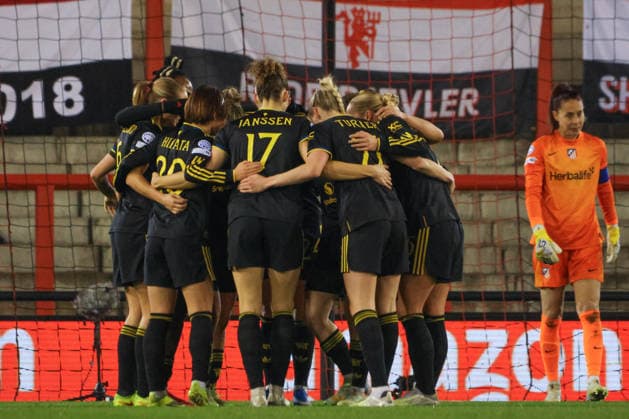 Manchester United, ManU Women v Athletico de Madrid Femenino - UEFA Women s Champions League Round of 16 Second Leg 25 26 Manchester United Women s Julia Zigiotti scores their teams first goal of the match and celebrates with team huddle against Athletico de Madrid Femenino - UEFA Women s Champions League Round of 16 Second Leg 25 26 19.02.2026 Leigh Leigh Sports Village United Kingdom Copyright: xZacharyxLockex