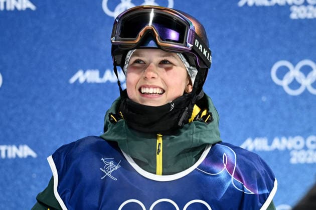 2026 WINTER Olympic Games, Olympische Spiele, Olympia, OS Indra Brown of Australia waits for her score following her second run in the Women™s Freeski Halfpipe qualifier at Livigno Snow Park, on day 13 of the 2026 Milano Cortina Winter Olympic Games in Italy, Wednesday, February 18, 2026. ( NO ARCHIVING LIVIGNO SONDRIO ITALY  Copyright: xDANxHIMBRECHTSx 20260220192689041470