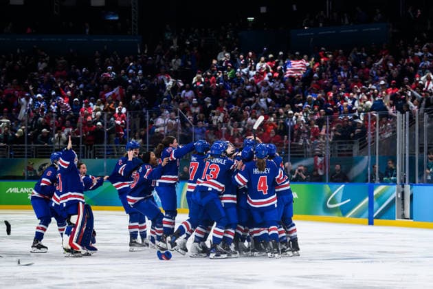 260219 Players of USA celebrate after the women s Ice hockey, Eishockey final game between USA and Canada during day 13 of the 2026 Winter Olympics on February 19, 2026 in Milan. Photo: Emma Wallskog BILDBYRAN kod EW EW0643 ishockey ice hockey Olympic Games, Olympische Spiele, Olympia, OS olympics winter olympics os ol olympiska spel vinter-os olympiske leker milano cortina 2026 milan cortina 2026 milano cortina 2026 olympic games milano cortina 2026 winter olympic games milano cortina-os milano cortina-ol vinter-ol 13 bbeng dam usa kanada canada final jubel guld gold *** 260219 Players of USA celebrate after the women s ice hockey final game between USA and Canada during day 13 of the 2026 Winter Olympics on February 19, 2026 in Milan Photo Emma Wallskog BILDBYRAN code EW EW0643 ice hockey ice hockey olympic games olympics winter olympics os ol olympic games winter os olympic games milano cortina 2026 milan cortina 2026 milano cortina 2026 olympic games milano cortina 2026 winter olympic games milano cortina os milano cortina ol winter ol 13 bbeng dam usa kanada canada final jubel gold  Copyright: EMMAxWALLSKOG BB260219EW115