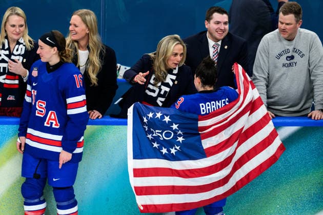 260219 Ellen Hughes and Cayla Barnes of USA after the women s Ice hockey, Eishockey final game between USA and Canada during day 13 of the 2026 Winter Olympics on February 19, 2026 in Milan. Photo: Carl Sandin BILDBYRAN kod CS EW0643 ishockey ice hockey Olympic Games, Olympische Spiele, Olympia, OS olympics winter olympics os ol olympiska spel vinter-os olympiske leker milano cortina 2026 milan cortina 2026 milano cortina 2026 olympic games milano cortina 2026 winter olympic games milano cortina-os milano cortina-ol vinter-ol 13 bbeng dam usa kanada canada final jubel *** 260219 Ellen Hughes and Cayla Barnes of USA after the women s ice hockey final game between USA and Canada during day 13 of the 2026 Winter Olympics on February 19, 2026 in Milan Photo Carl Sandin BILDBYRAN code CS EW0643 ice hockey ice hockey olympic games olympics winter olympics os ol olympic games winter os olympic games milano cortina 2026 milan cortina 2026 milano cortina 2026 olympic games milano cortina 2026 winter olympic games milano cortina os milano cortina ol winter ol 13 bbeng dam usa kanada canada final jubilation  Copyright: CARLxSANDIN BB260219CS128