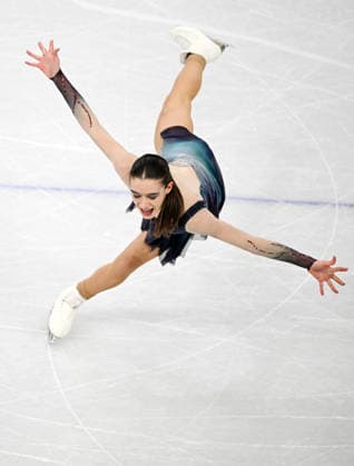 (260219) -- MILAN, Feb. 19, 2026 -- Lara Naki Gutmann of Italy competes during the free skating match of Figure skating, Eiskunstlauf women single skating at the Milan-Cortina 2026 Olympic Winter games, Winterspiele,Spiele, Summer games in Milan, Italy, Feb. 19, 2026. ) (MICO2026)ITALY-MILAN-OLYMPIC WINTER GAMES-FIGURE SKATING-WOMEN SINGLE SKATING-FREE SKATING ChengxMin 