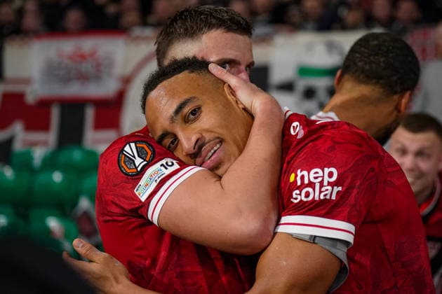Football UEFA Europa League 2025 2026, Play Offs first leg Celtic FC Glasgow vs VfB Stuttgart Celtic Park Stadium Glasgow, Scotland Goal and goal celebration to 1 3 by Jamie Leweling VfB Stuttgart, 18 Joy, emotions, jubilation Copyright: xJOERANxSTEINSIEKx