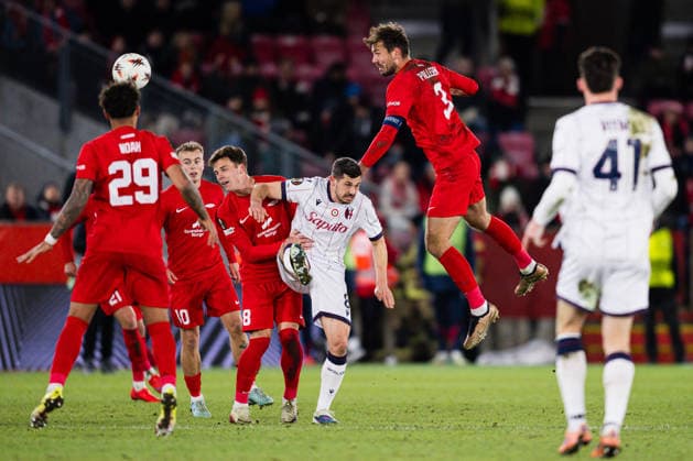 260219 Fredrik Pallesen of Brann during the UEFA Europa League football match between Brann and Bologna on February 19, 2026 in Bergen Photo Marius Simensen BILDBYRAN COP 238 MM0056 bbeng bologna brann football fotball fotboll soccer uefa europa league  Copyright: MARIUSxSIMENSEN BB260219ZW110