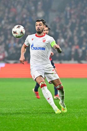 FOOTBALL : Lille vs Etoile Rouge Belgrade - Europa League - Lille - 19 02 2026 Rade Krunic ( 33 - Red Star Belgrade ) during the UEFA Europa League match between Lille OSC and Red Star Belgrade at Stade Pierre Mauroy on February 19, 2026 in Lille, France. ( Photo by Federico Pestellini PsnewZ ) - LilleFrance  Copyright: xFedericoxPestellinix