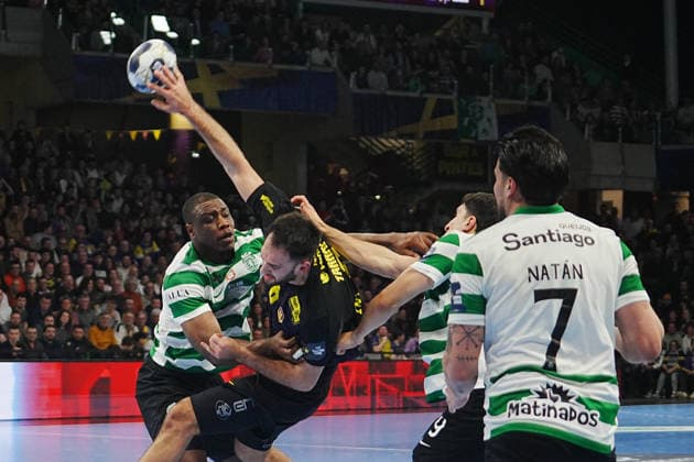February 19, 2026, Nantes, Bretagne, France: 6 Ian Tarrafeta of HBC Nantes during the EHF Champions League, Group Phase, handball match between HBC Nantes and Sporting CP on 19 February 2026 at H Arena in Nantes, France - Photo Nantes France - ZUMAl193 20260219_zsp_l193_070 Copyright: xLaurentxLairysx