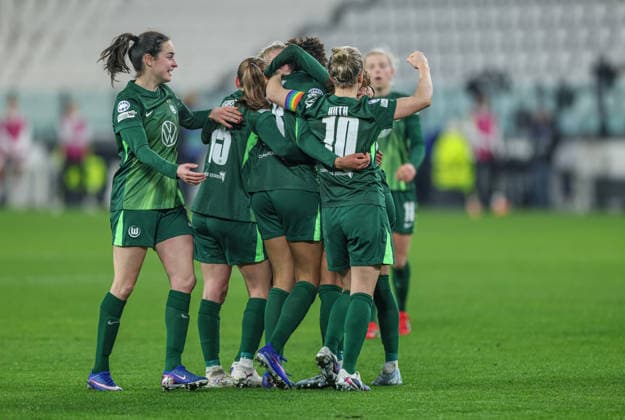 ITA, Wolfsburg, Juventus Turin vs VfL Wolfsburg, WomenÂs Champions League, Football, UEFA, Season 2025 2026, Allianz Stadium, Playoffs, Second leg in the picture Joy and emotions after the victory, Vfl Wolfsburg DFB DFL REGULATIONS PROHIBIT ANY USE OF PHOTOGRAPHS AS IMAGE SEQUENCES AND OR QUASI VIDEO, 19 02 2026 Copyright: HMBxMedia HendrikxHamelau
