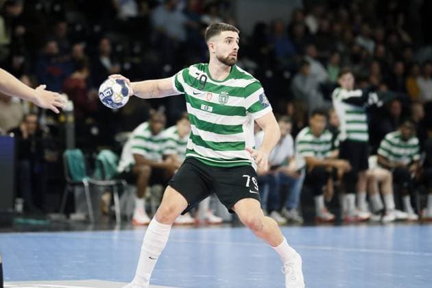 HANDBALL - CHAMPIONS LEAGUE - NANTES v SPORTING CP Martim MOTA COSTA of Sporting CP during the EHF Champions League, Group Phase, handball match between HBC Nantes and Sporting CP on 19 February 2026 at H Arena in Nantes, France - Photo Julien Kammerer NantesFrance  Copyright: xJulienxKammererx