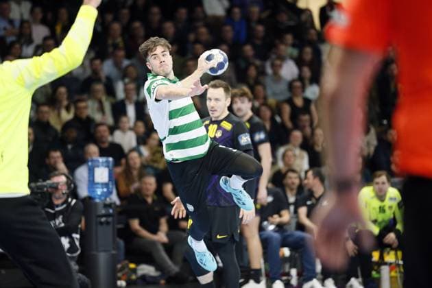 HANDBALL - CHAMPIONS LEAGUE - NANTES v SPORTING CP Carlos ALVAREZ DOMINGUEZ of Sporting CP during the EHF Champions League, Group Phase, handball match between HBC Nantes and Sporting CP on 19 February 2026 at H Arena in Nantes, France - Photo Julien Kammerer NantesFrance  Copyright: xJulienxKammererx
