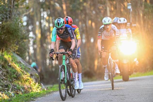Volta Algarve 2026 Stage 2 FOIA (MONCHIQUE), PORTUGAL - FEBRUARY 19 : Seixas Paul (FRA) of Decathlon CMA CGM Team with Almeida Joao (POR) of UAE Team Emirates XRG and Ayuso Juan (ESP) of Lidl Trek attacking during stage 2 of the 52th edition of Volta Algarve an UCI ProSeries 2.Pro cycling road race stage for Men Elite of 147.2 km with start in Portimao and finish in Foia (Monchique) on February 19, 2026 in Foia (Monchique), Portugal, 19 02 2026 ( Motordriver Guy De Vuyst - Foia (Monchique) Portugal  Copyright: xNicoxVereeckenx