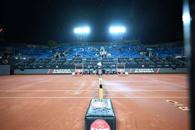 Rio Open 2026 RIO DE JANEIRO, RJ - 19.02.2026: RIO OPEN 2026 - The match is awaiting its start due to rain. Joao Fonseca is competing against Ignacio Buse on the Guga Kuerten Court, during the Rio Open, held at the Jockey Club Brasileiro, on the afternoon of this Thursday (19), in Rio de Janeiro. (Photo: Celso Pupo Fotoarena) x2891285x  CelsoxPupo